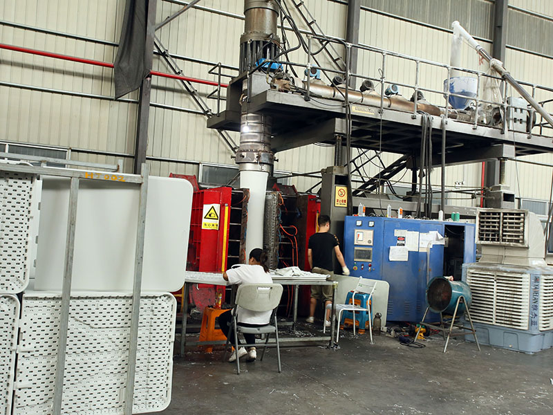 Blow mold Department